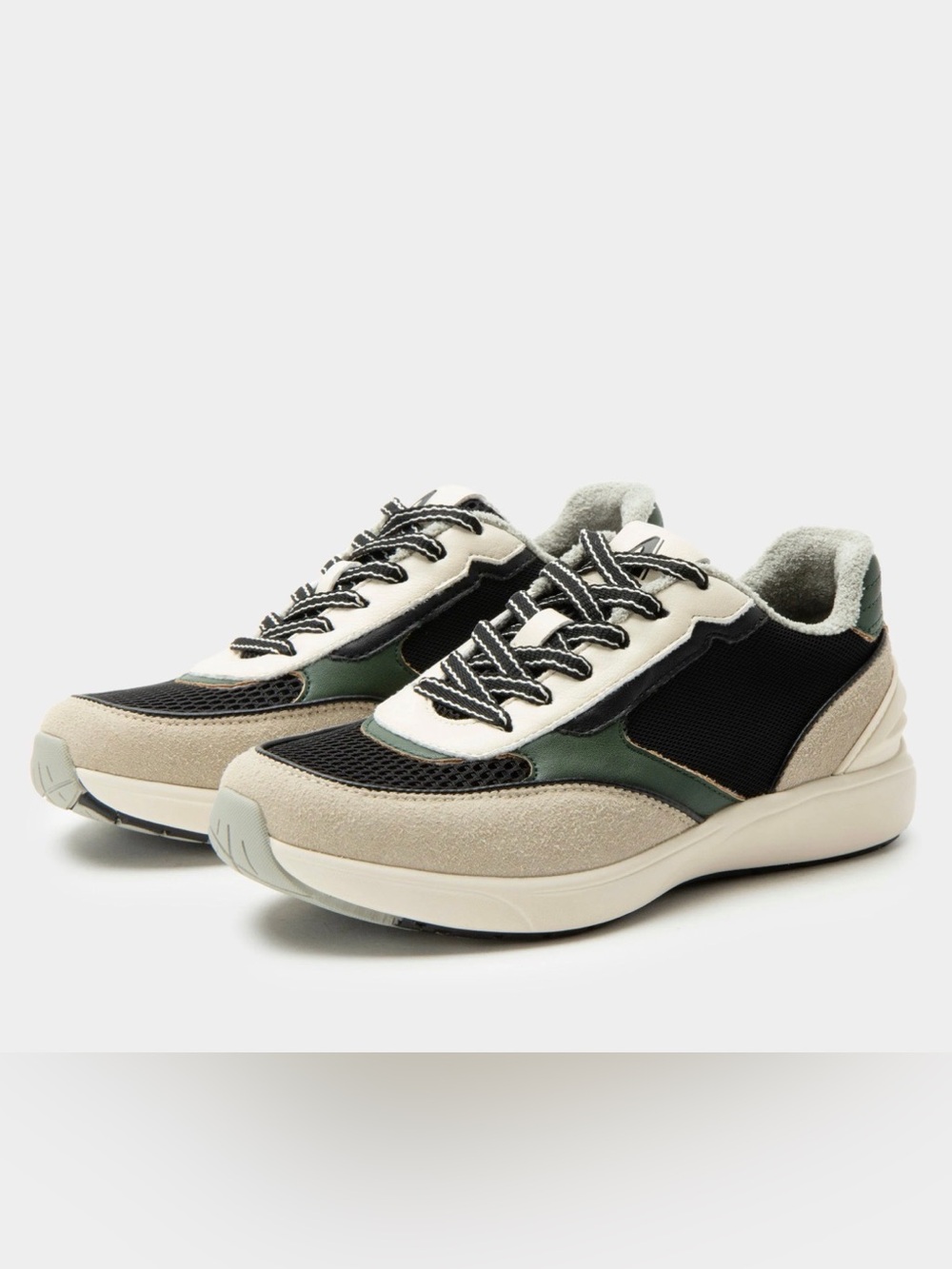 **NWOT** Alegria Embyr Sneakers in Black, Green & Cream